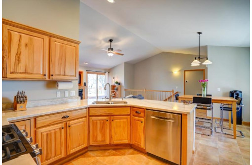 330 Country Clover Dr, DeForest, WI 53532