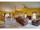 190 Cobham Ln, Sun Prairie, WI 53590