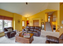 190 Cobham Ln, Sun Prairie, WI 53590