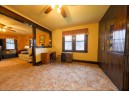 1220 Beloit Ave, Janesville, WI 53546