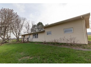 1963 Sugar River Rd Verona, WI 53593