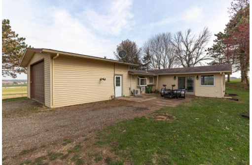 1963 Sugar River Rd, Verona, WI 53593