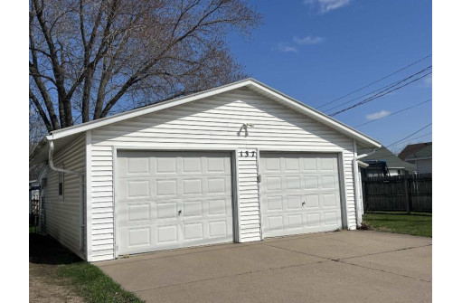 137 N Ohio St, Prairie Du Chien, WI 53821