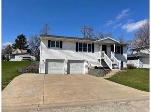 506 E Fountain St Dodgeville, WI 53533