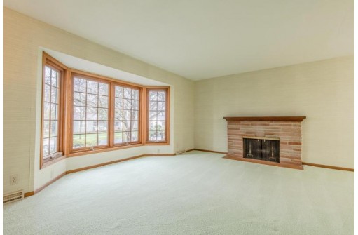 518 Togstad Glenn, Madison, WI 53711