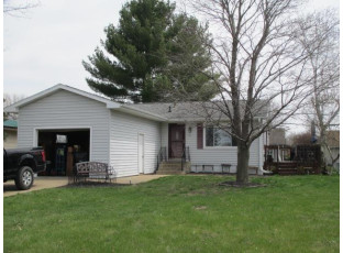 1422 Butts Ave Tomah, WI 54660