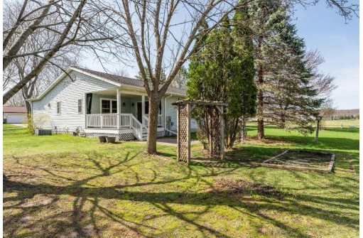 714 Viking View Dr, Reedsburg, WI 53959