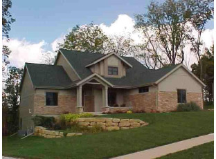 144 Valley View Rd Mount Horeb, WI 53572