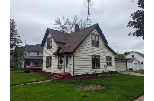 500 Clark St, Reedsburg, WI 53959