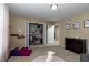 3039 Hartwicke Dr, Fitchburg, WI 53711