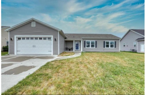 4547 La Salle St, Caledonia, WI 53402