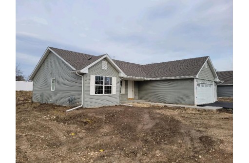 873 Bridget Dr, Beloit, WI 53511