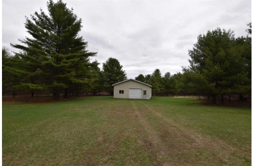 N8320 5th Ln, Westfield, WI 53964