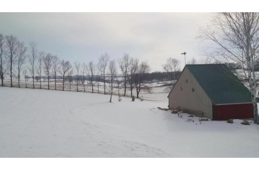 1669 County Road K, Hollandale, WI 53544