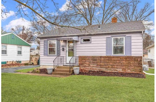 813 Royster Ave, Madison, WI 53714