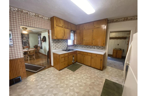 1010 N Bequette St, Dodgeville, WI 53530