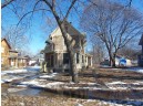 931 Bluff St, Beloit, WI 53511