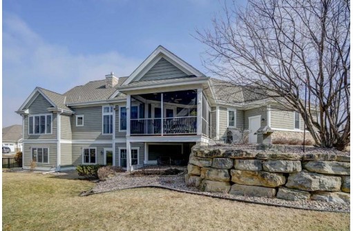 1701 Ashford Ln, Waunakee, WI 53597