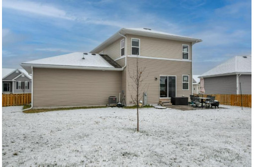 7138 Field Flower Way, Madison, WI 53718