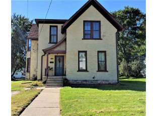 315 Division St Mauston, WI 53948