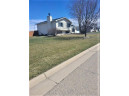 640 Bauer Ln, Rio, WI 53960-9100