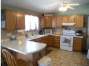 640 Bauer Ln, Rio, WI 53960-9100