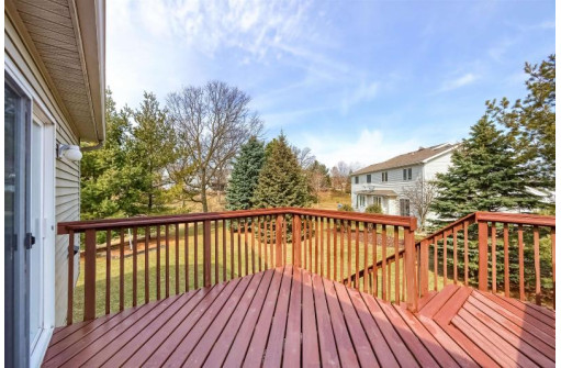 516 Goldenrod Cir, Verona, WI 53593