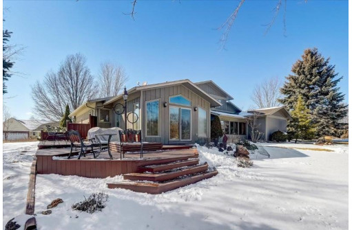 4500 Rustic Dr, Madison, WI 53718