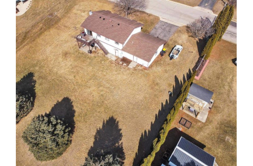 513 12th Ave, New Glarus, WI 53574