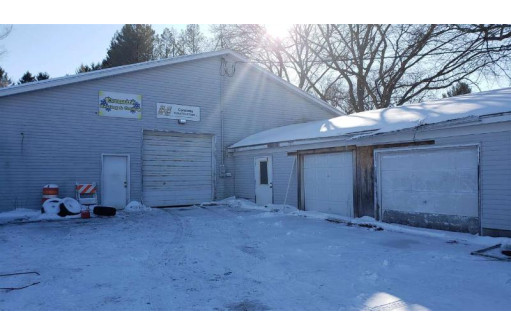 875 Hwy 51, Stoughton, WI 53589