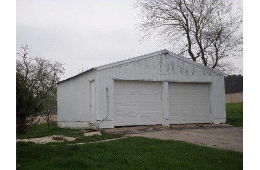 25559 Hockey Ave, Tomah, WI 54660