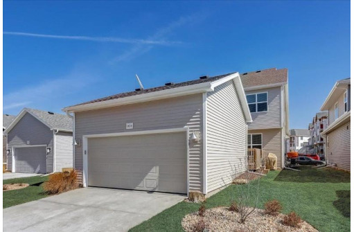 1859 Summerfield Way, Sun Prairie, WI 53590