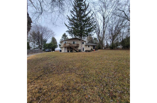 3140 Bailey Rd, Sun Prairie, WI 53590