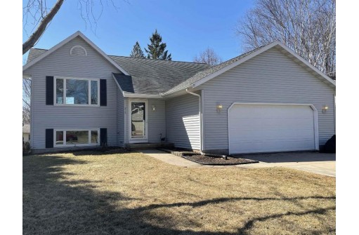 215 Sleepy Hollow Ln, Marshall, WI 53559