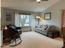 215 Sleepy Hollow Ln, Marshall, WI 53559