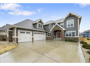 857 Alpine Pky Oregon, WI 53575