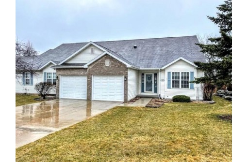 822 Mcclellan Dr, Madison, WI 53718