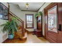 2424 Oakridge Ave, Madison, WI 53704