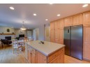 9 Essex Ct, Madison, WI 53713-3408