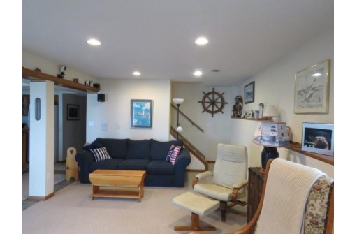 W10443 Blackhawk Tr, Fox Lake, WI 53933-0000