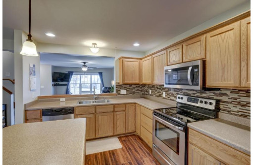 4623 Valor Way, Madison, WI 53718