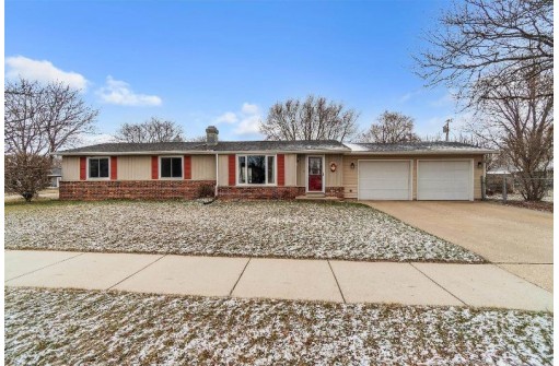 1316 W Burbank Ave, Janesville, WI 53546