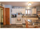 400 Lawn St, Cambridge, WI 53523-8904