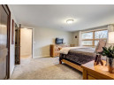 1014 Ridgewood Dr, Stoughton, WI 53589