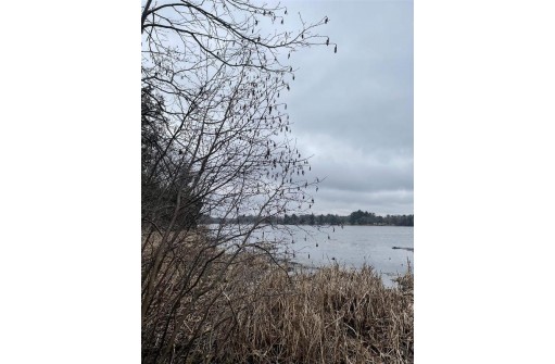 8.77 AC Lake Dr, Montello, WI 53949