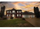 831 Eddington Dr, Sun Prairie, WI 53590