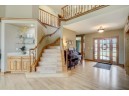 742 N Sedge Meadow Ct, Oconomowoc, WI 53066-8643