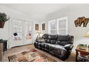 6826 W Grant St, West Allis, WI 53219