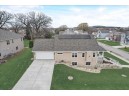 176 Luebke Ln, Oregon, WI 53575