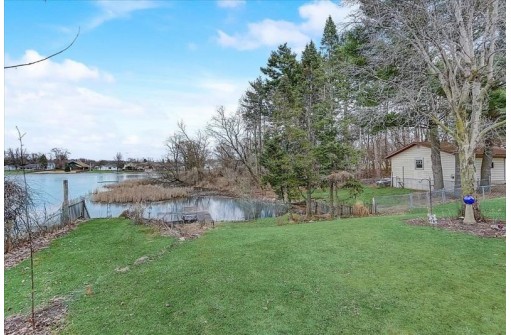 511 Silver Lake Dr, Portage, WI 53901